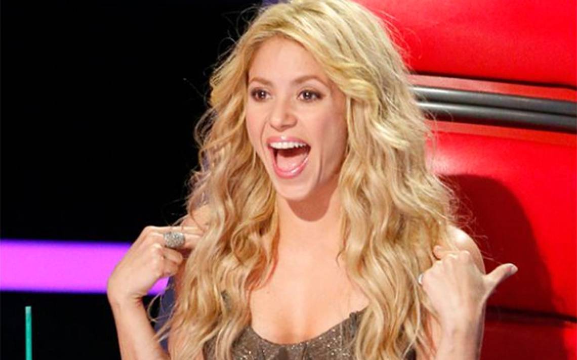 Shakira el momento en que conoció los celulares con cámara [Video
